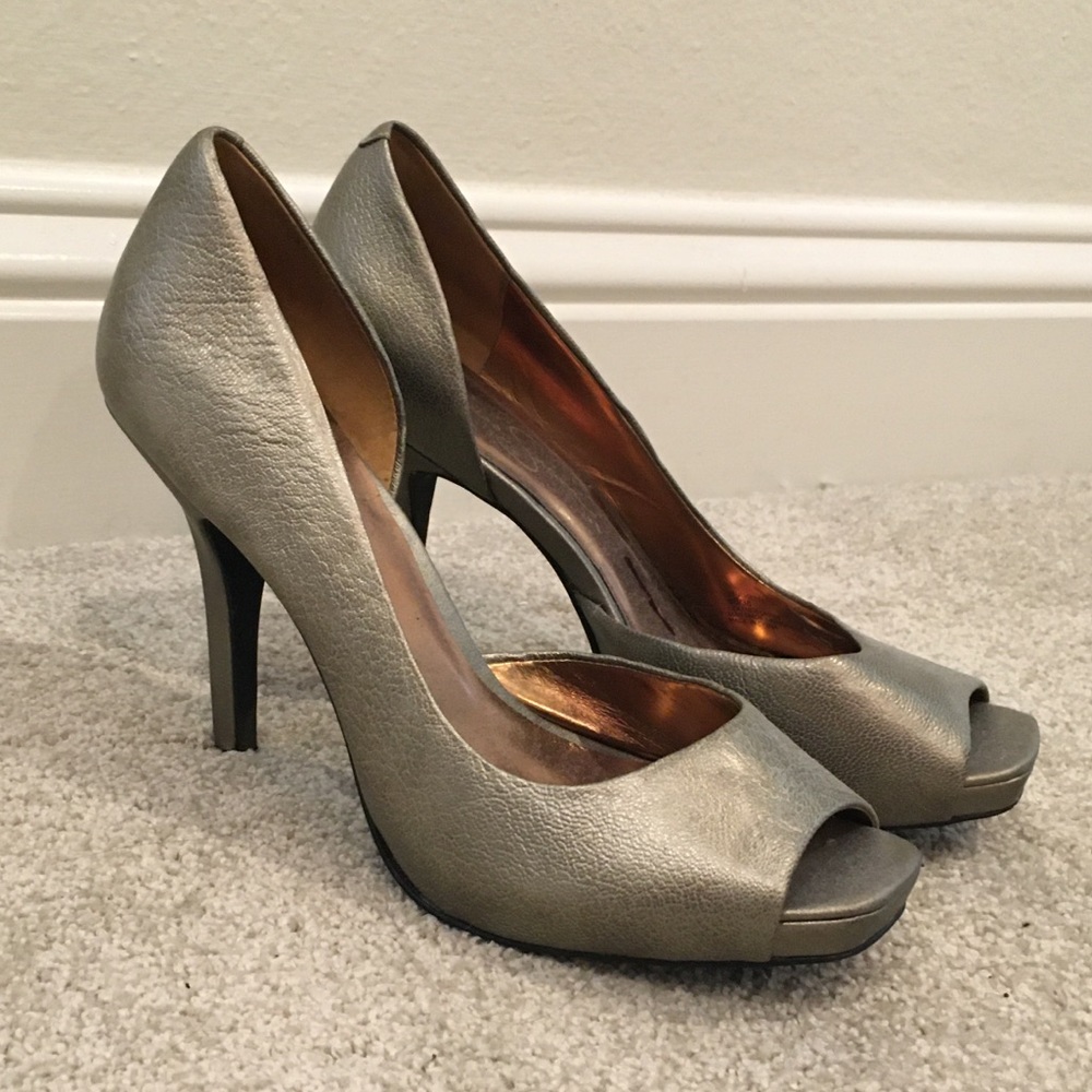 Peep toe heels